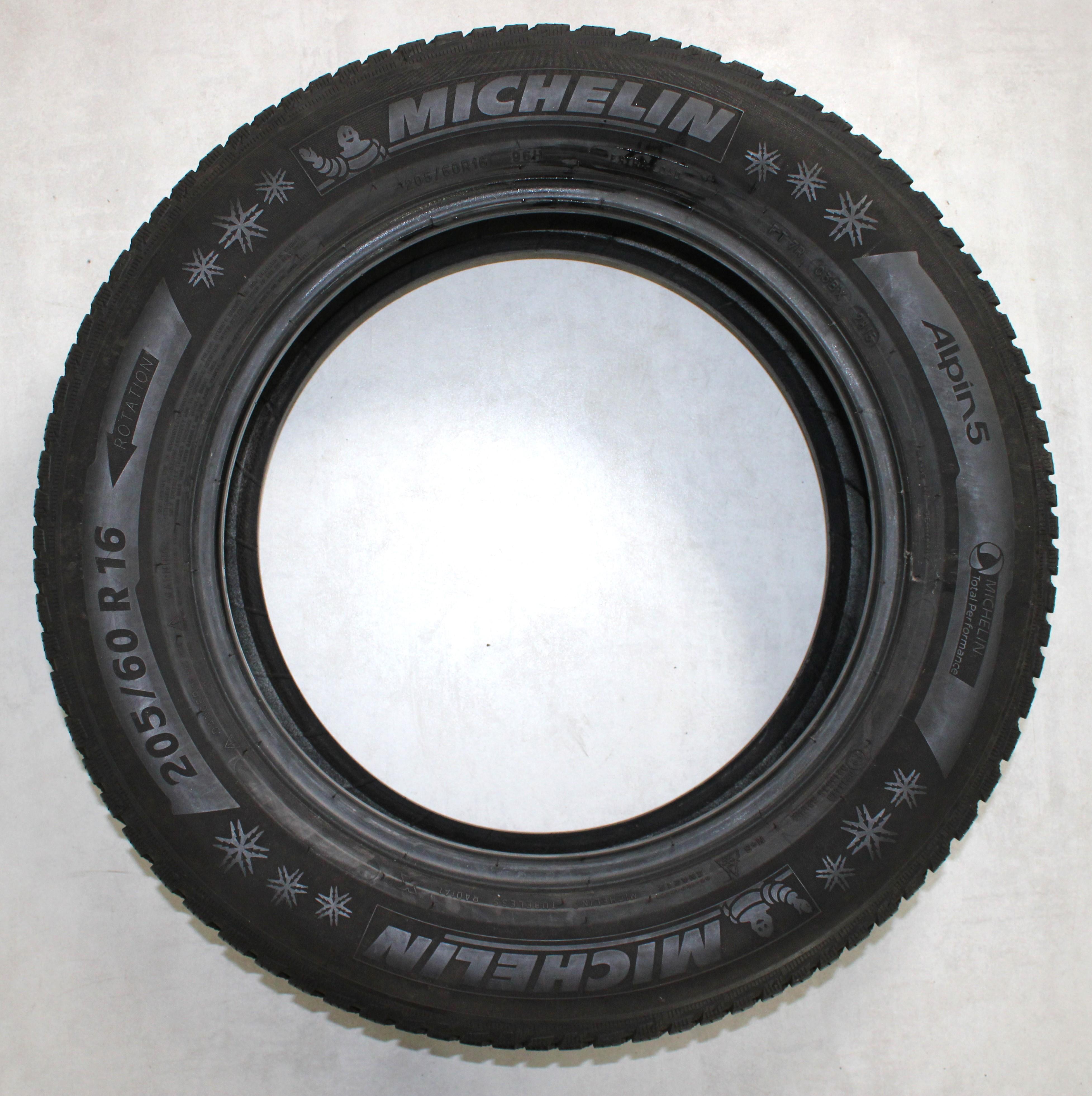1 x 205/60R16 96H Winterreifen Michelin Alpin 5 6mm 2015 XL