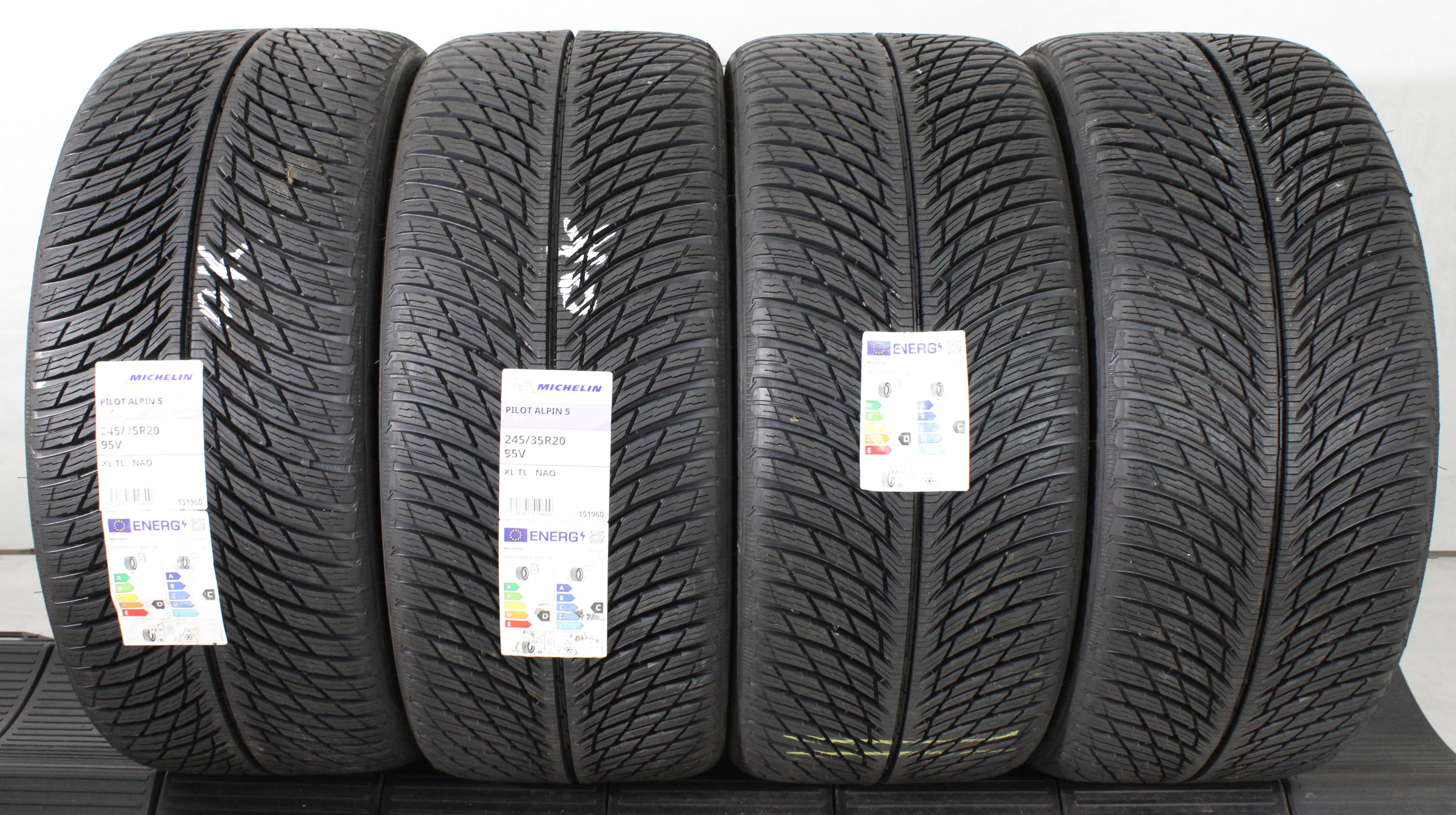 4 x 245/35R20 95V Winterreifen Michelin Pilot Alpin 5 NAO 2x2020/2x2021 XL