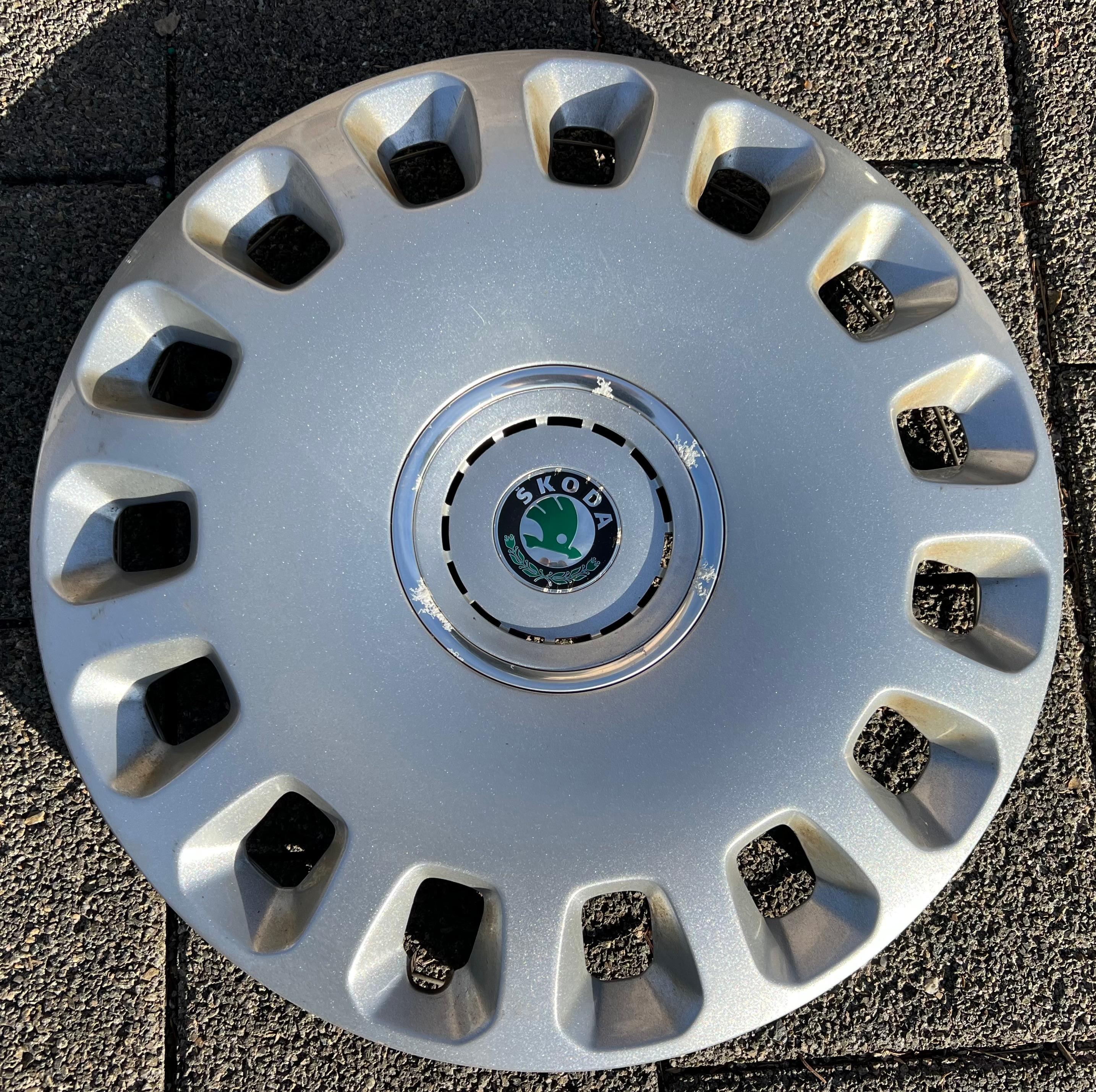 1 X ORIGINAL 16" RADKAPPE SKODA SUPERB 3U 3U0601147A 16 ZOLL FREIHAUS
