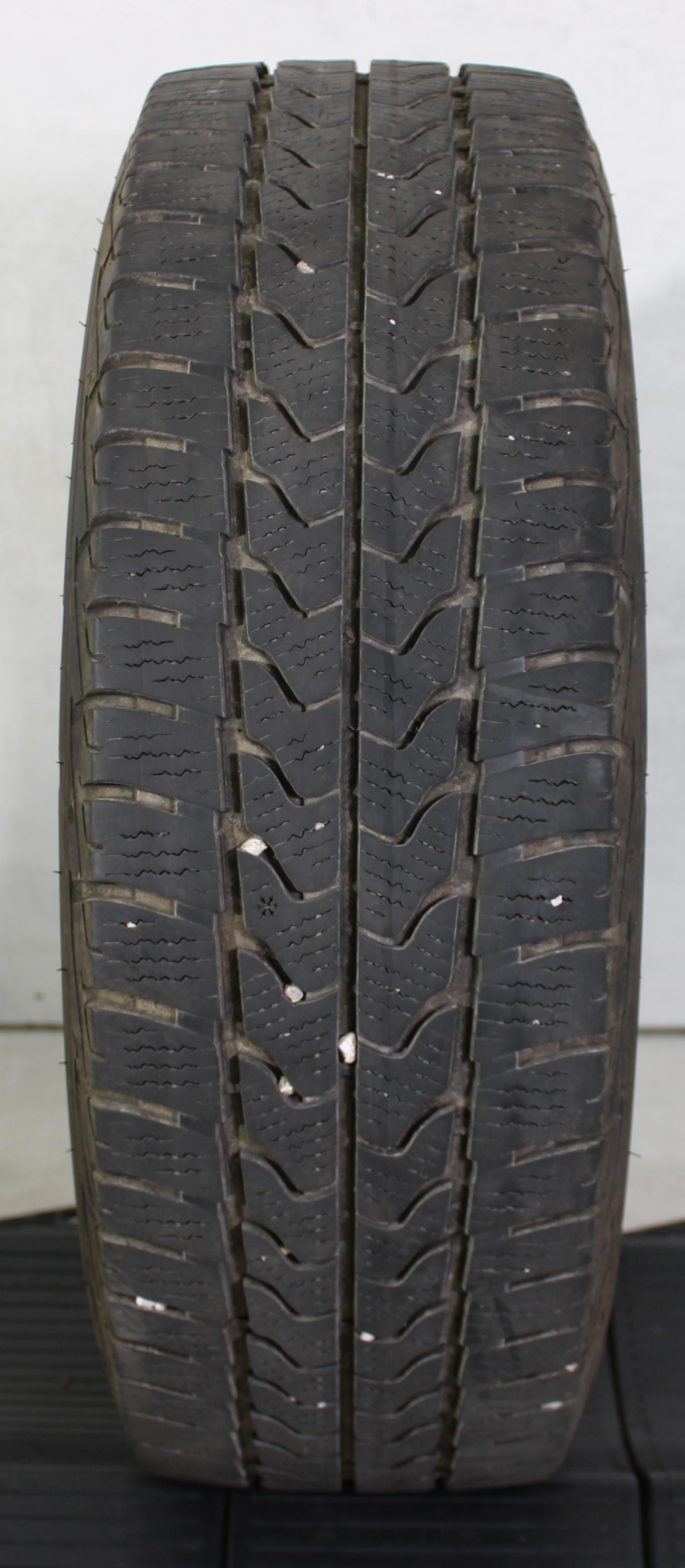 1 x 225/70R15C 112/110R Winterreifen Goodyear Ultra Grip Cargo 6mm 2022