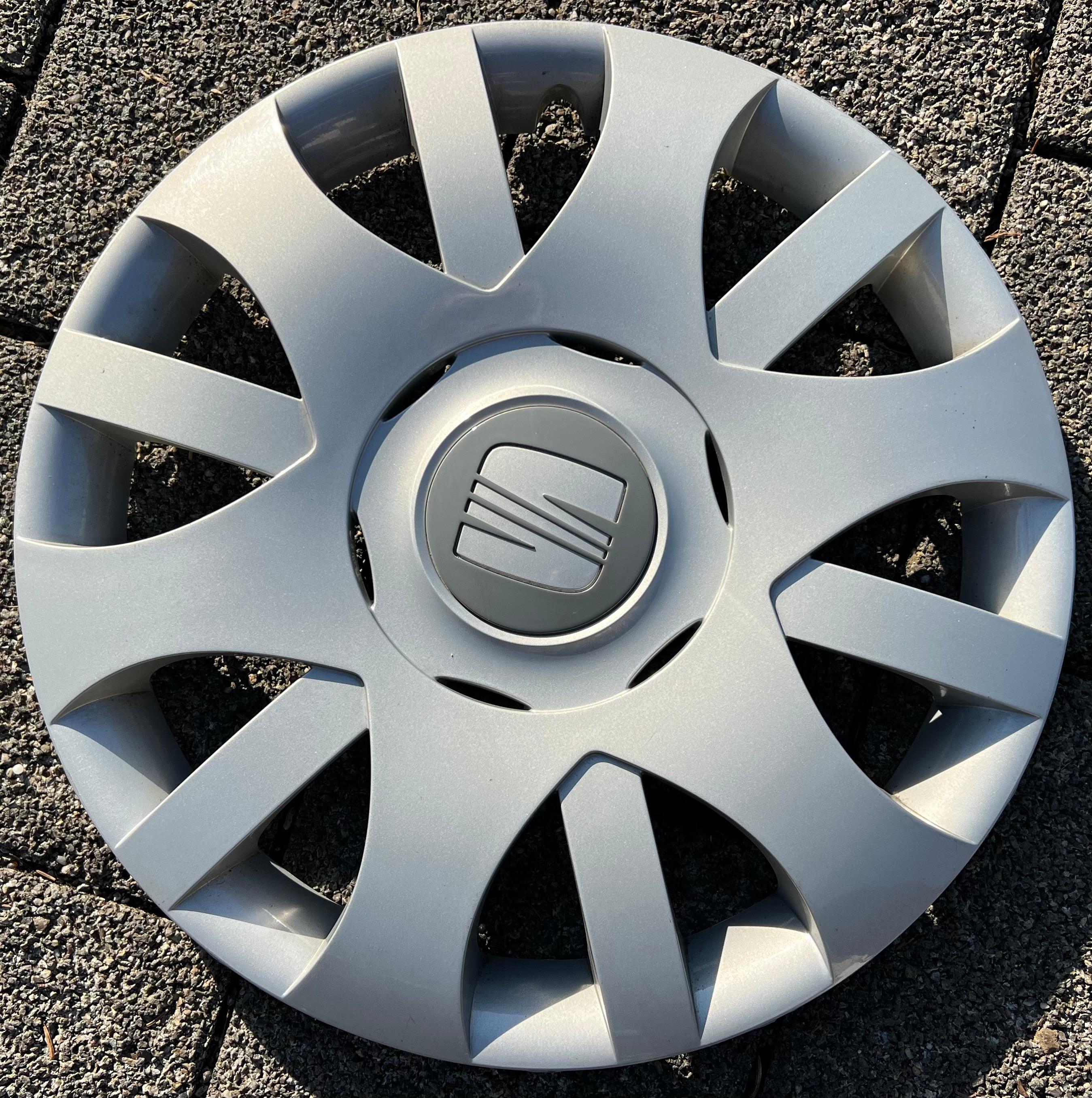 1 X ORIGINAL 15" RADKAPPE SEAT IBIZA CORDOBA EXEO 6L0601147G 15 ZOLL CLIP FREIHAUS