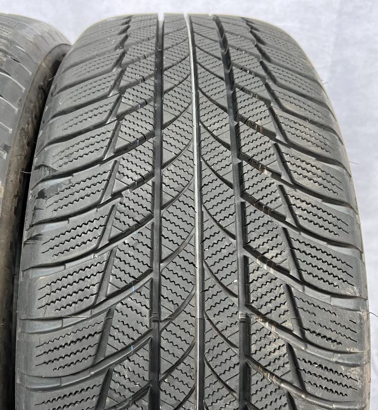 2 X 245/50R19 105V Winterreifen Bridgestone Blizzak LM001 Runflat 8mm ...