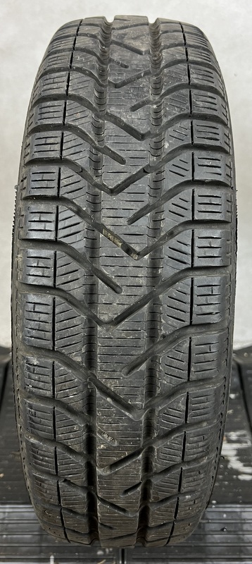 1 x 155/65R14 75T Winterreifen Pirelli Snow Control 3 6mm 2014