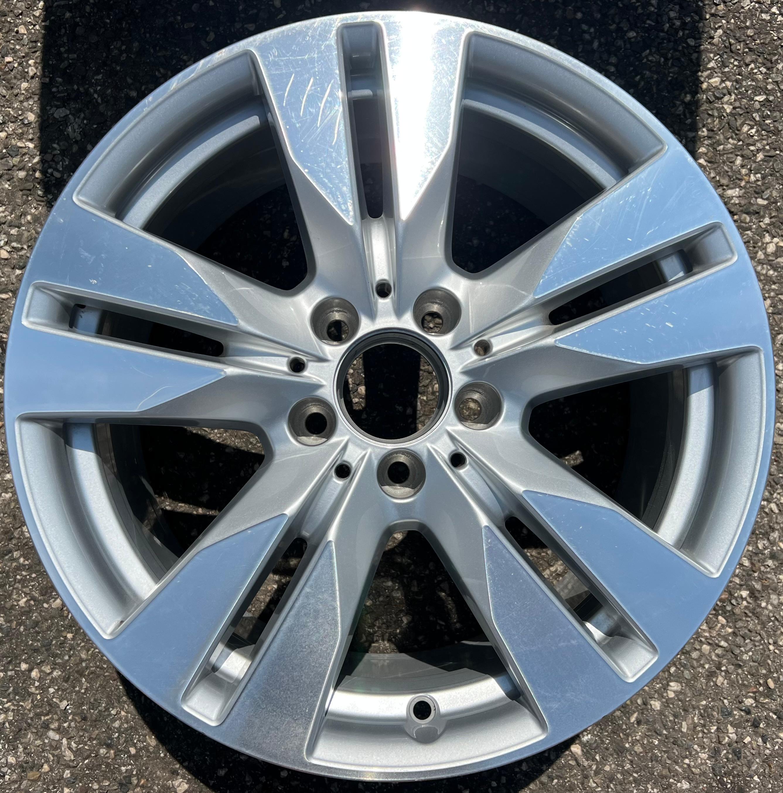 1 Original 17" Alufelge Mercedes-Benz E-Klasse E-Klasse T-M1 X ORIGINAL 17" ALUFELGE FELGE MERCEDES E-KLASSE W212 A2124010402 8x17 ET48odel A2124010402